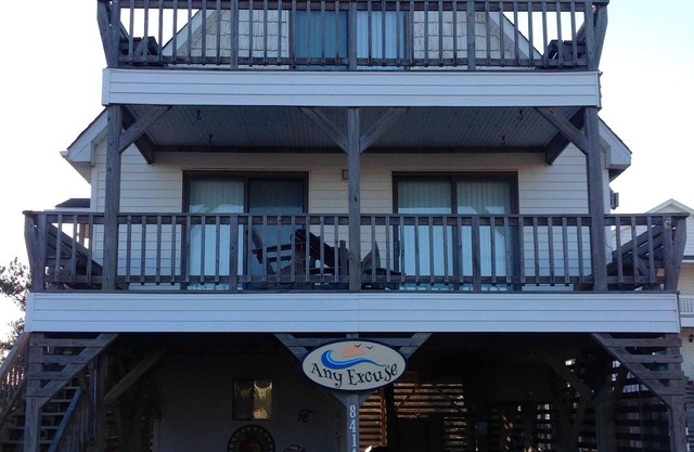 "Toute excuse" - grand chalet, superbes vues, super accès à la plage, super escapade