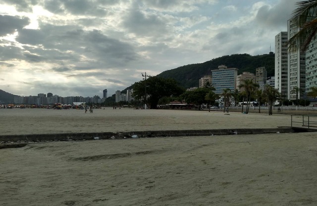 Apê sur la plage d'Itararé