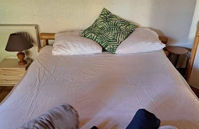 Appartement dans une maison avec très beau jardin