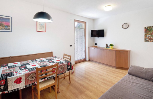 Appartement 'Cesa Portados Stefano 1' avec vue sur les montagnes, jardin partagé et Wi-Fi