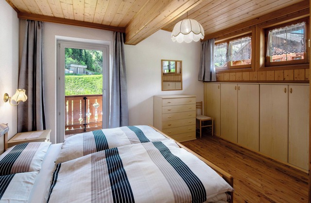 Appartement 'Cesa Portados Gabi 2' avec vue sur les montagnes, jardin partagé et Wi-Fi