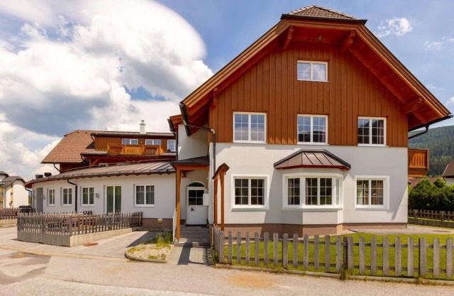 Appartement Top 6 by Interhome