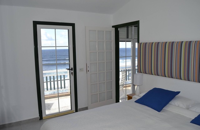Appartement directement sur la mer avec une vue fantastique à Punta del Hidalgo