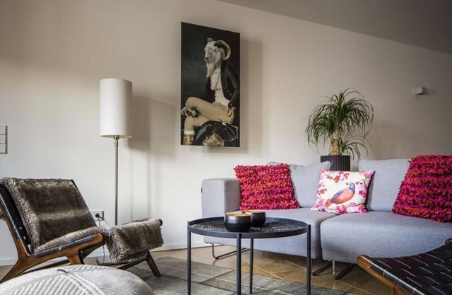 Appartement 5 - mansarde - cour Loblocher