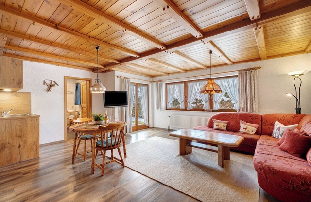 Appartement 'Kandelblick Mit 60qm' avec vue sur les montagnes, terrasse privée et Wi-Fi