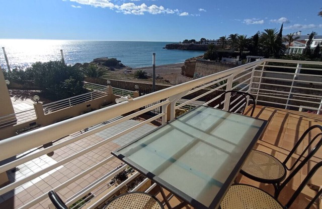 APPART. FAÇE MER AVEC PISCINE10 M. PLAGE 4 PERS - VINAROS