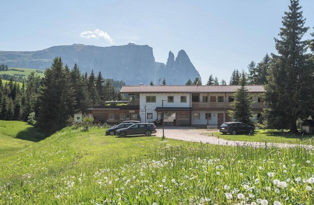 Appartement "Ferienparadies Sabina Santner" dans la réserve naturelle sur l'Alpe di Siusi