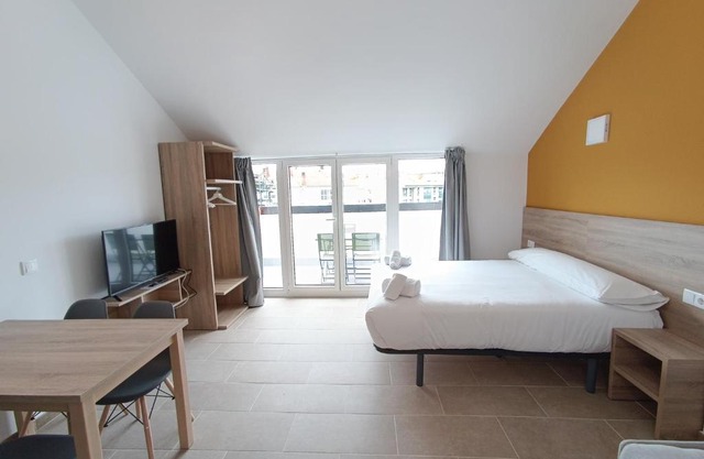 Apartamentos Turísticos Pontepedriña by Bossh! Hotels