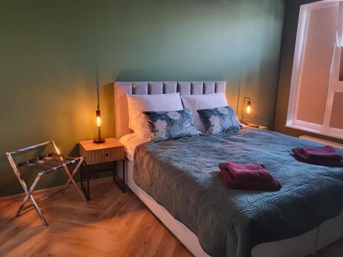 Apartament w Centrum Luksusowy, Klimatyzacja, Full Opcja, Zameldowanie 24h, Duży Parking, Balkon, PlayStation 5, Ekspres, Netflix, Winda, FV, Nowy Budynek