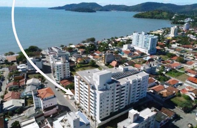 Apartamento 3 dorm a 100 metros da praia de Perequê em Porto Belo
