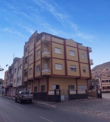 Apartamento acolhedor com vista para o Monte Cara
