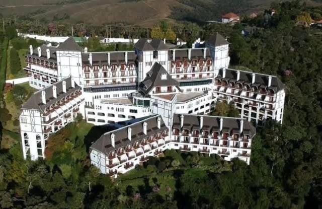 Apartamento Duplex de luxo em Campos do Jordão