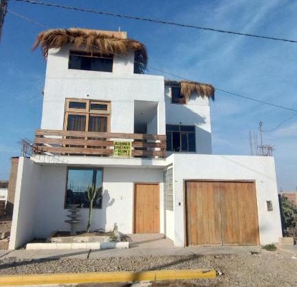 Apartamento Duplex Amoblado - Playa Lobitos