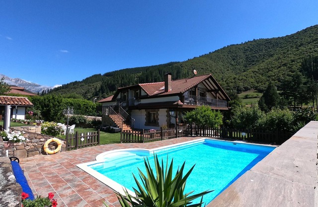 Apartamento rurales en los Picos de Europa- Potes