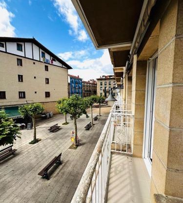 Apartamento en pleno centro con parking incluido ATUAIRE ZARAUTZ
