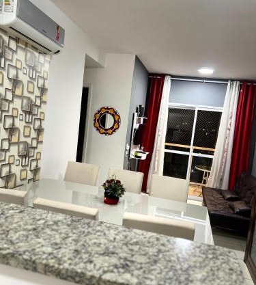 Apartamento Enseada Villa Di Fiori com piscina