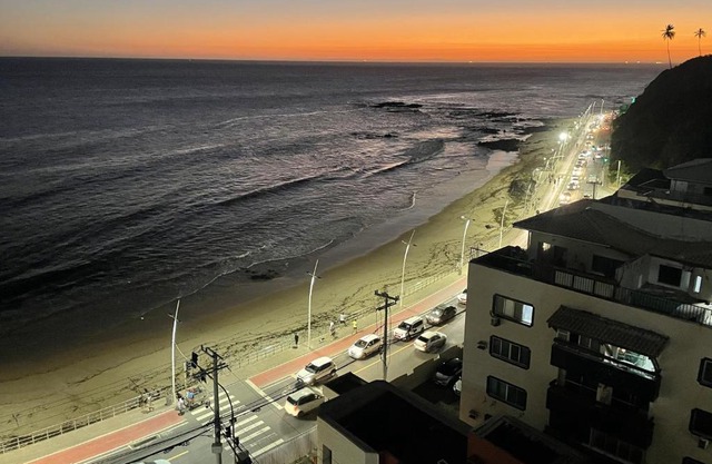 Apartamento Frente Mar em Ondina