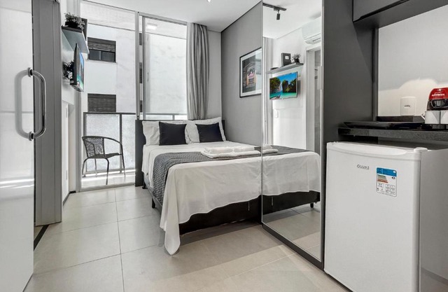 Apartamento na Frei caneca próximo ao Shopping com CoWorking e Piscina