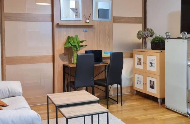 Apartamento Recién Reformado con Parking Propio