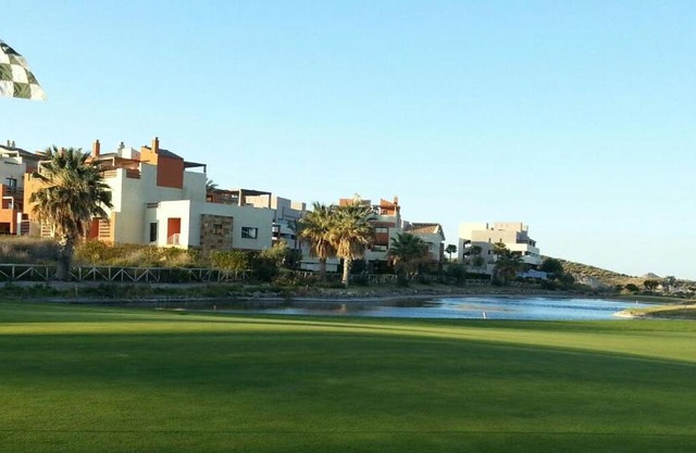 Apartamento unifamiliar Golf Vera urb privada y tranquila