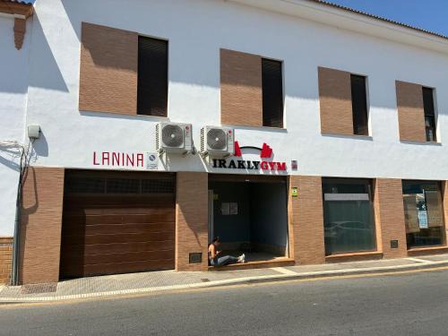 APARTAMENTOS LA NIÑA