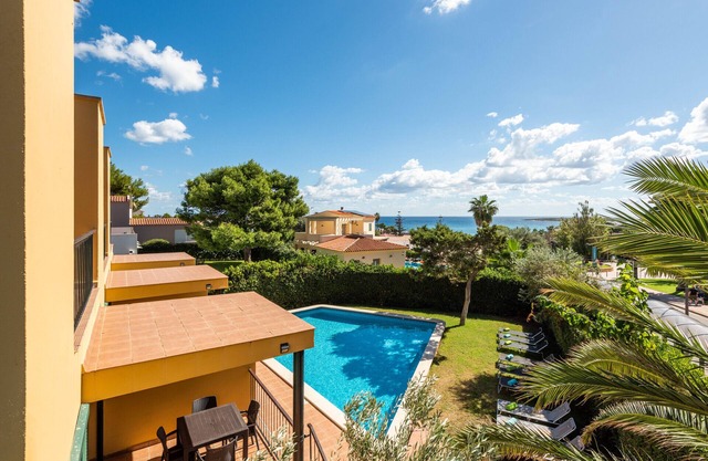 Apartamentos Punta Prima By Escape Home