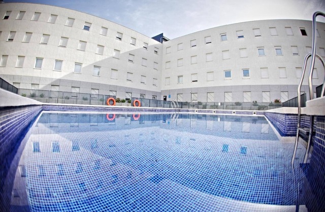 Apartamentos Vértice Sevilla Aljarafe