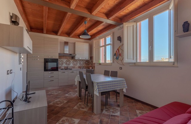 apartment pour 6 personnes avec jacuzzi e piscine