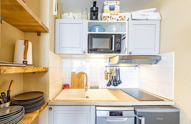 Apartment Saint-François-Longchamp, 2 bedrooms, 6 persons