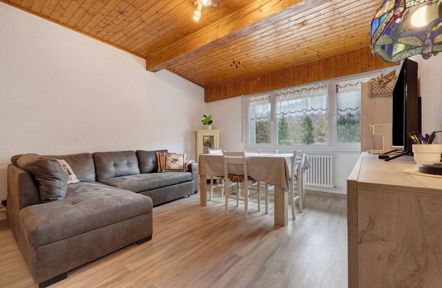 Appartement 'San Valentino' avec vue sur les montagnes, jardin partagé et Wi-Fi