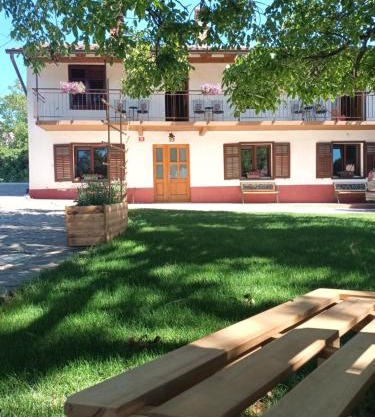 Apartma Brina 3