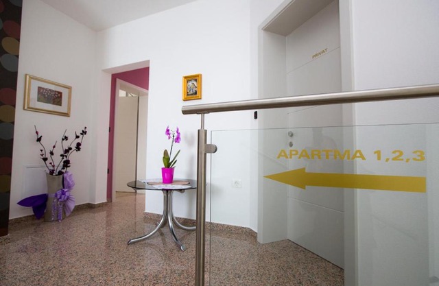 Apartma Grže