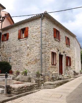 Apartman Poli Luce