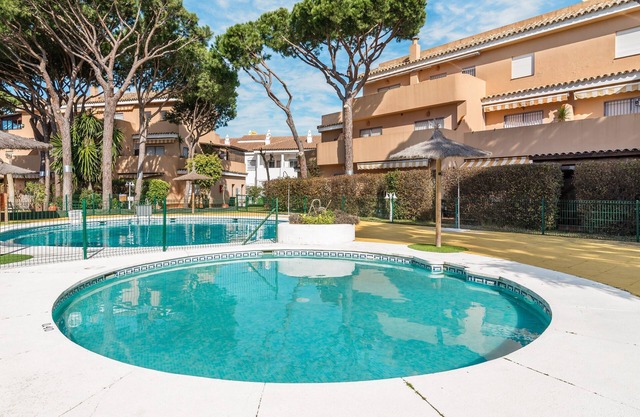 Appartement près de la plage avec Wi-Fi, climatisation, piscine, terrasse et balcon