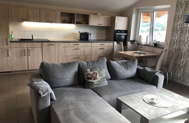 Appartement 'Fewo Stremme' avec vue sur la montagne, jardin partagé et Wi-Fi