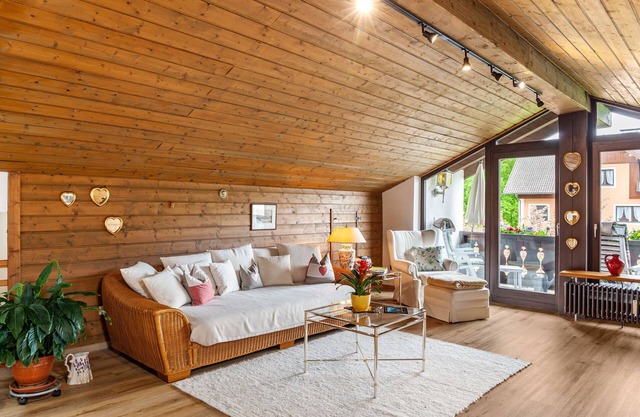 Appartement 'Aurikel' avec vue sur les montagnes, balcon et Wi-Fi