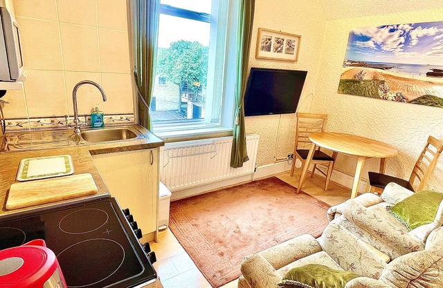Appartement-4-Confort-Salle de bain et douche-Vue sur Jardin