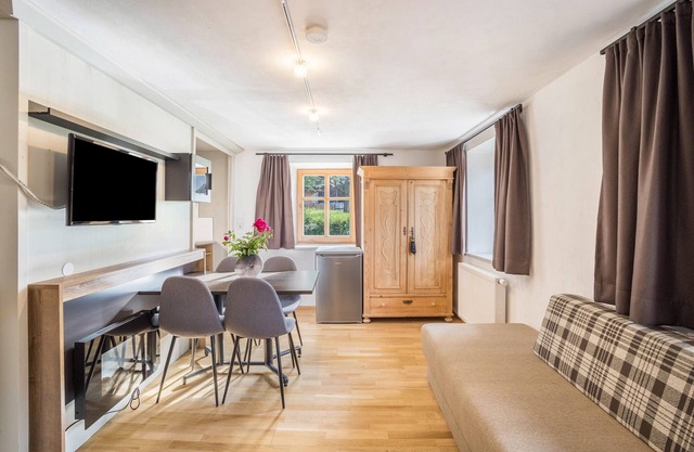 Appartement '1' avec vue sur les montagnes, piscine partagée et Wi-Fi