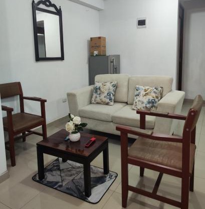 Apartment 10 minutes from the airport
