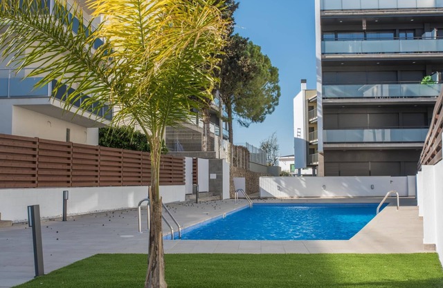 Appartement 100m plage et train avec parking