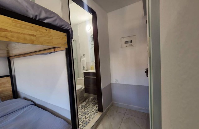 Apartment 10min airport E