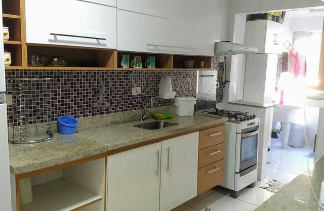 Apt. 2 chambres, 2 salles de bains: 6 personnes - 2 rues de la plage w / WIFI