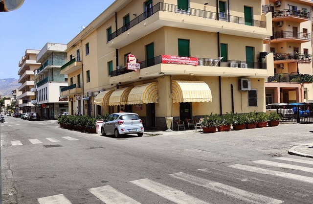 apartment 200 meters from the sea