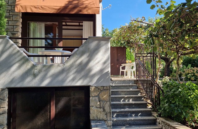 Apartment 2390/159133 (Istria - Labin), 6000m from the beach