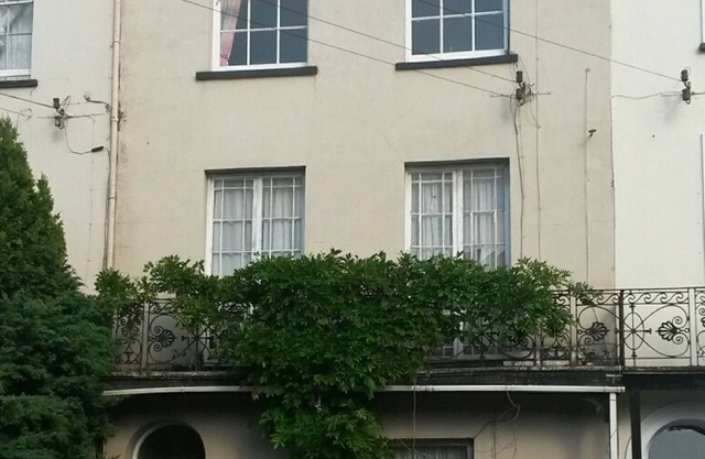 Appartement @ 26 - Un appartement autonome sur une terrasse géorgienne Accueil