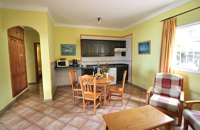 Apartment 3 - El Poleal