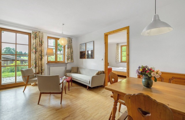 Appartement '3 Zimmer' avec terrasse privée, jardin partagé et Wi-Fi