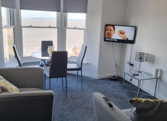 apartment 303 241 marine road morecambe