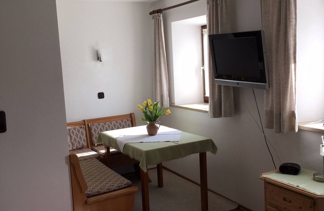 Ferienwohnung 32qm, EG, Nichtraucher, Terrasse, Bad, WC, Kabel-/Sat-TV, WLAN, max. 3 Personen