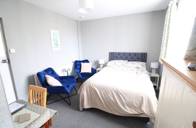Studio-Standard-Douche-Apartment 4